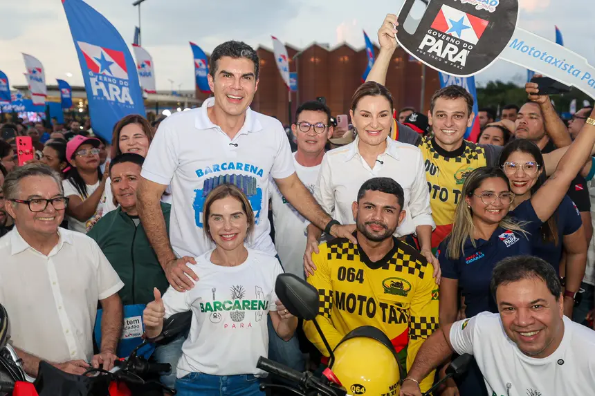 Governo do Pará entrega 20 motocicletas do programa Mototaxista Pai D’Égua em Barcarena