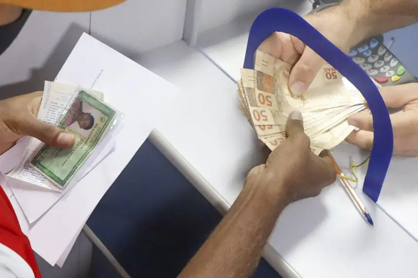 Governo do Pará antecipa segunda parcela do 13° salário dos servidores estaduais