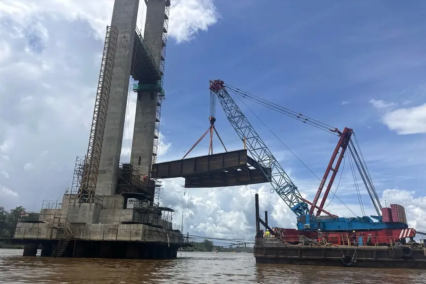 Governo do Pará inicia montagem da superestrutura da nova ponte estaiada entre Icoaraci e Outeiro