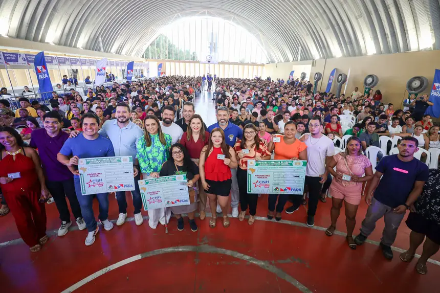 Ananindeua: 1.300 beneficiários recebem carteira de habilitação gratuitas do CNH Pai D’égua 
