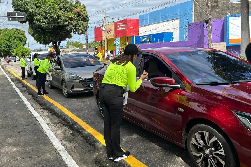 Detran promove ação educativa na PA-391 e em Mosqueiro durante as férias escolares 
