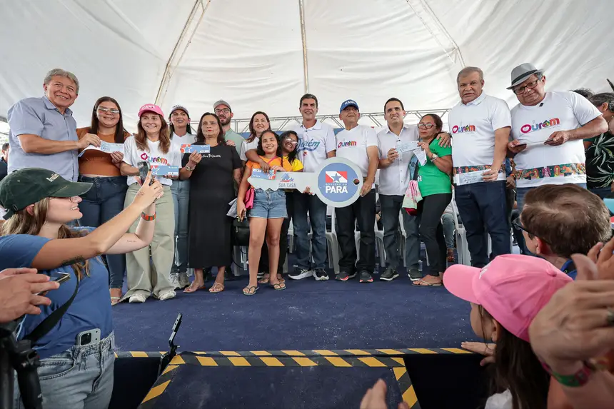 Famílias de Ourém recebem benefício habitacional Sua Casa, que garante moradia digna para quem mais precisa