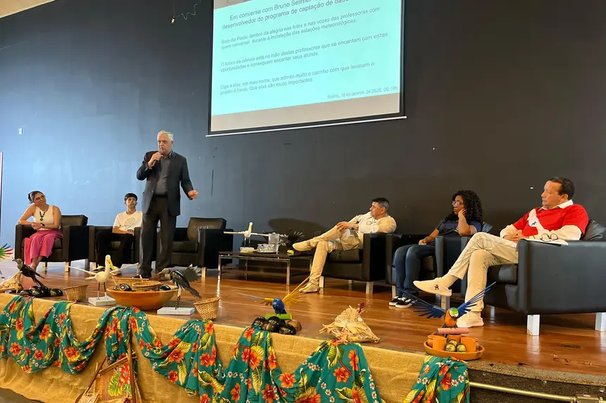 Intercâmbio científico reúne estudantes e professores do Pará e Paraná