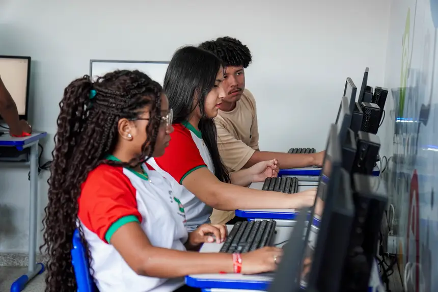 Governo do Estado aprimora conectividade nas escolas públicas no Pará