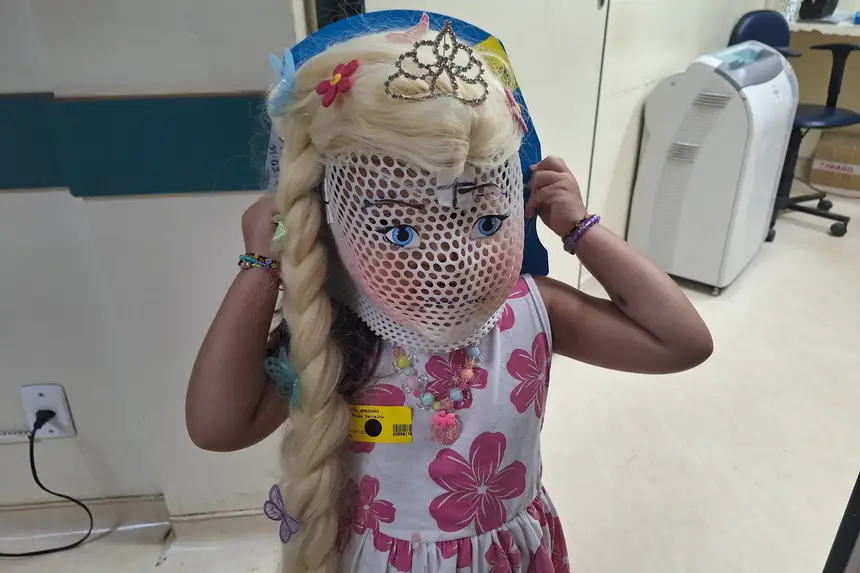 Inspiradas em personagens lúdicos, máscaras auxiliam crianças em tratamento contra câncer no Hospital Regional de Santarém
