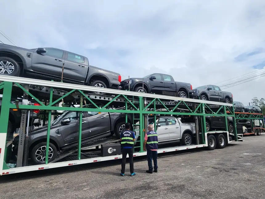 Sefa apreende 15 caminhonetes em Cachoeira do Piriá