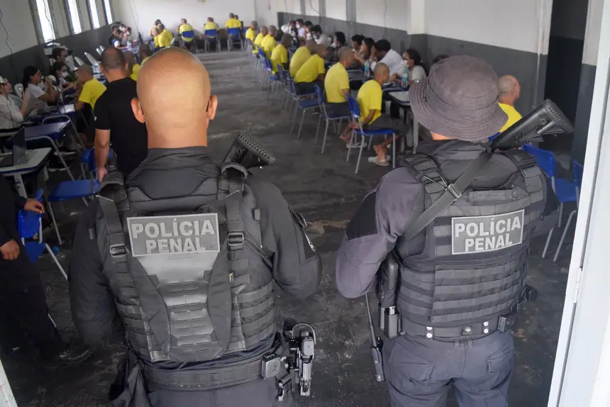 Seap e Defensoria Pública iniciam mutirão jurídico no Complexo Penitenciário de Santa Izabel