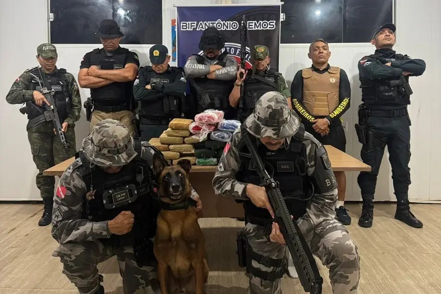 Base Integrada Fluvial Antônio Lemos intercepta mais de 26 quilos de drogas durante abordagem no Marajó