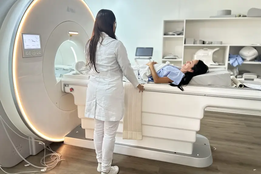 Hospital Público da Mulher consolida protagonismo feminino na saúde do Pará