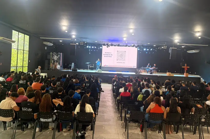 Enem Pará leva aulões ao interior do Estado e reúne mais de 1.100 estudantes