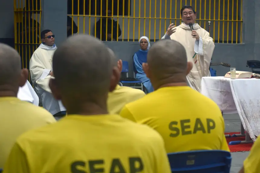 Missa lava-pés é realizada na Unidade prisional, em Icoaraci