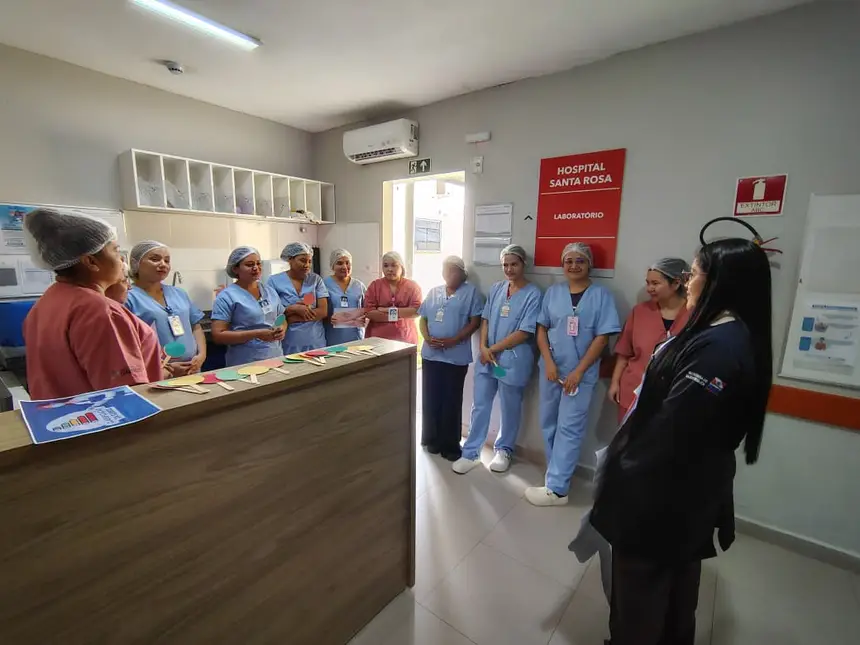 Ação educativa utiliza sinais de trânsito para a prevenção e identificação de flebite