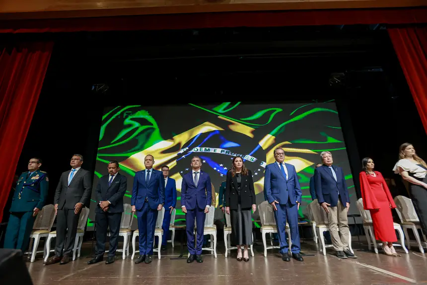 Governadora Hana Ghassan anuncia promoção de 1.600 policiais civis