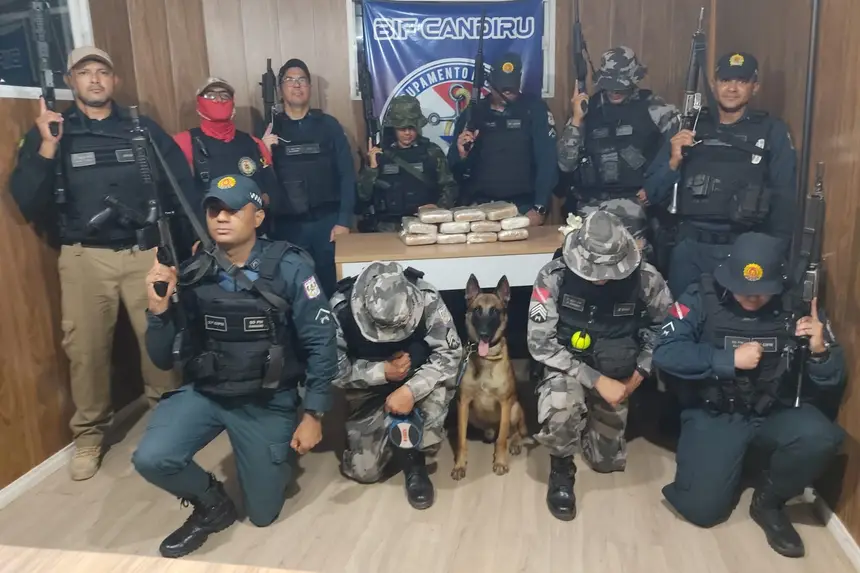 Fiscalização na malha fluvial do Baixo Amazonas apreende mais de 12kg de drogas  