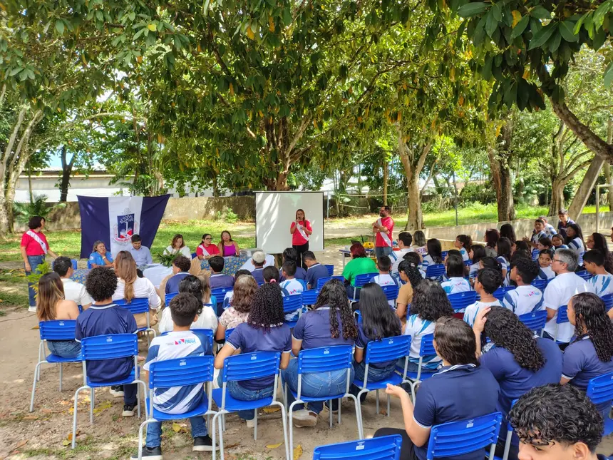 Entrega de Hortas Sociais promove segurança alimentar e transformação social no Tapanã