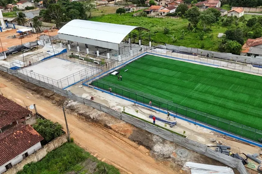 Praça de Esporte e Lazer de Santa Luzia do Pará está em fase de conclusão