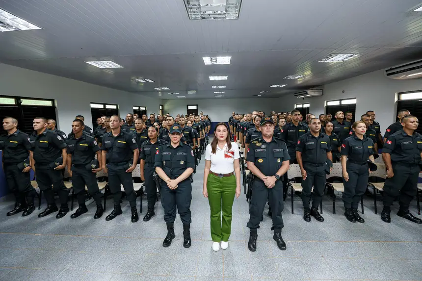 Governadora Hana Ghassan visita polo do Curso de Formação de Praças da PM, em Altamira  