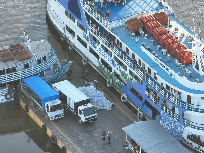 Base Fluvial Candiru apreende 10 toneladas de pirarucu em fiscalização à embarcação