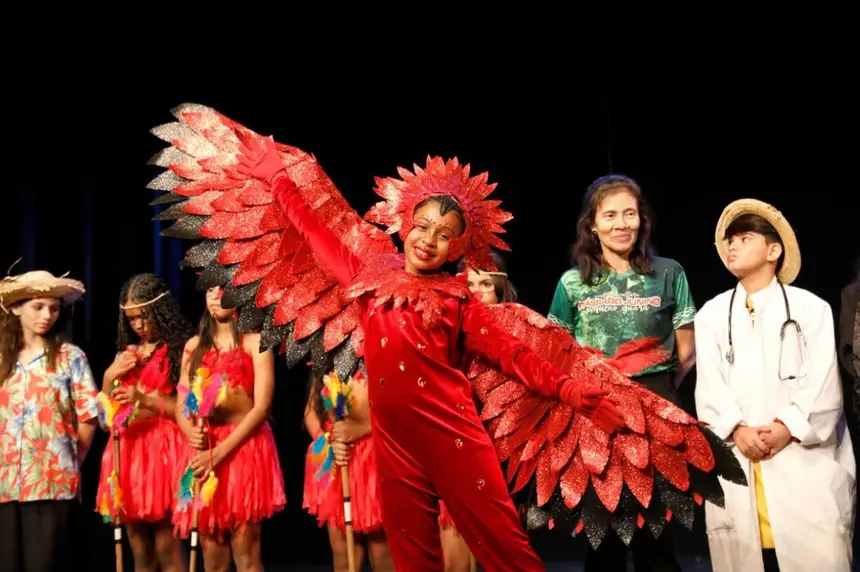 Pássaros Juninos invadem 'Arraial de Todos os Santos' 