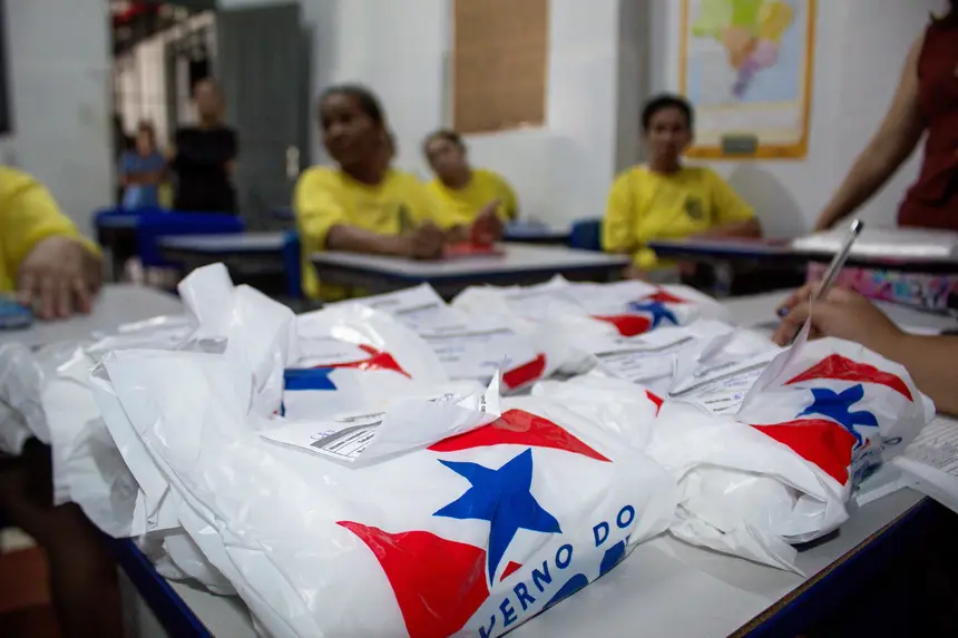 Ação integrada beneficia mais de 260 custodiadas com óculos de grau