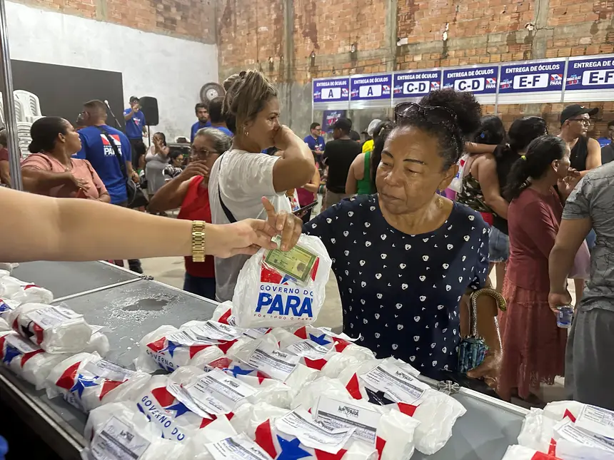 Governo do Pará entrega mais de 1.500 óculos de grau em Belém e Ananindeua 