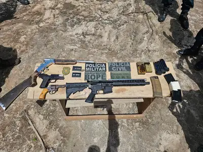 notícia: Polícia Civil apreende armas e prende dois suspeitos de envolvimento na morte de guardas municipais em Portel