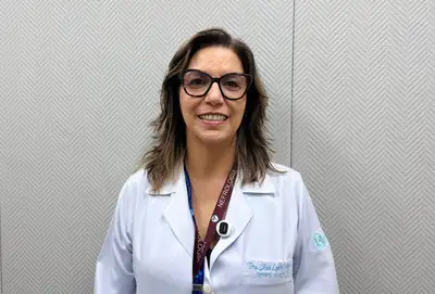 notícia: Hospital de Clinicas alerta para os perigos do uso de energéticos e álcool no Carnaval