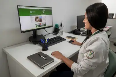 notícia: Iasep abre inscrições para PSS com salários de até R$ 4,1 mil