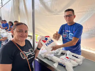 notícia: Estado entrega mais de mil óculos de grau a moradores do Telégrafo, em Belém