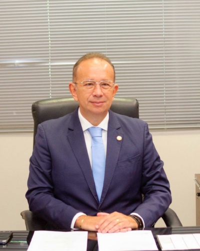 José Fernando Gomes Jr. José Fernando Gomes Jr.
